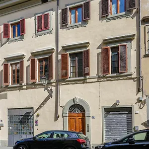 Apartment Sangallo Suite-hosted By Sweetstay, Florence