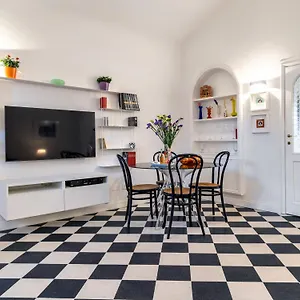 Apartment New Quiet Flat - Santa Croce View - Servizi, Florence